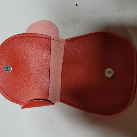 WOMENS PURSE - Picture 2 of 3